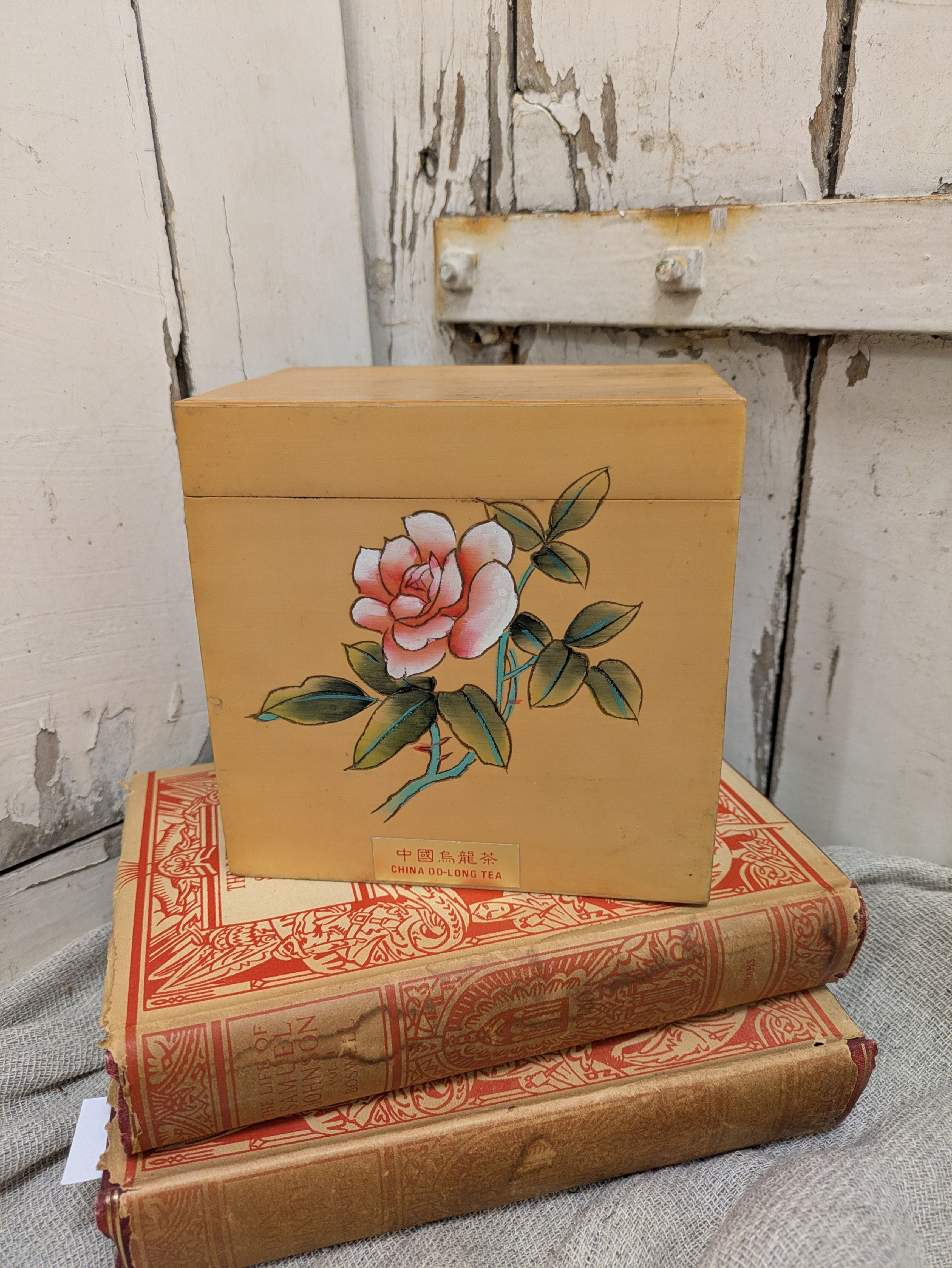 Vintage Chinese Bamboo Tea Box - cherry blossom