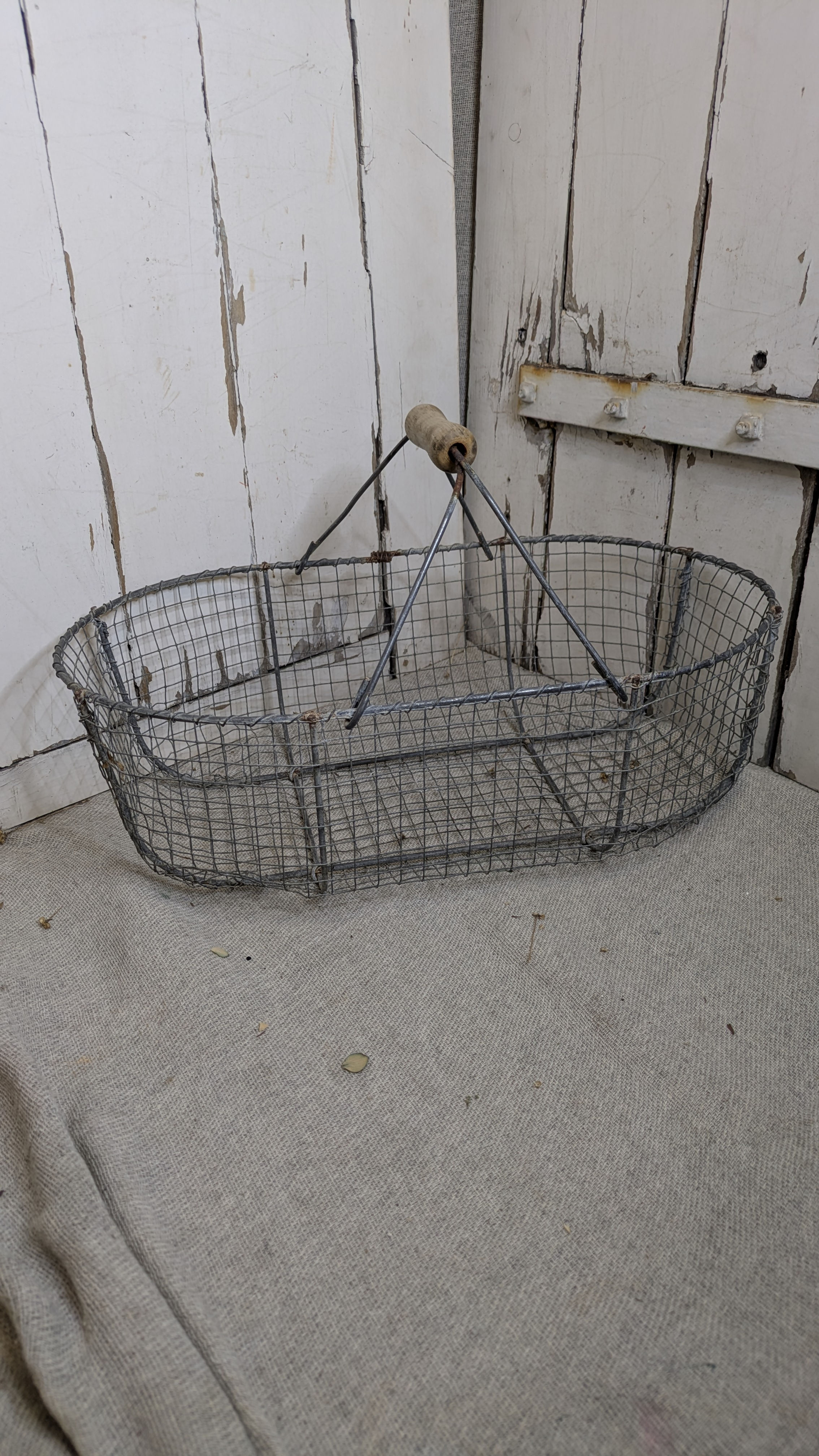 French wire basket