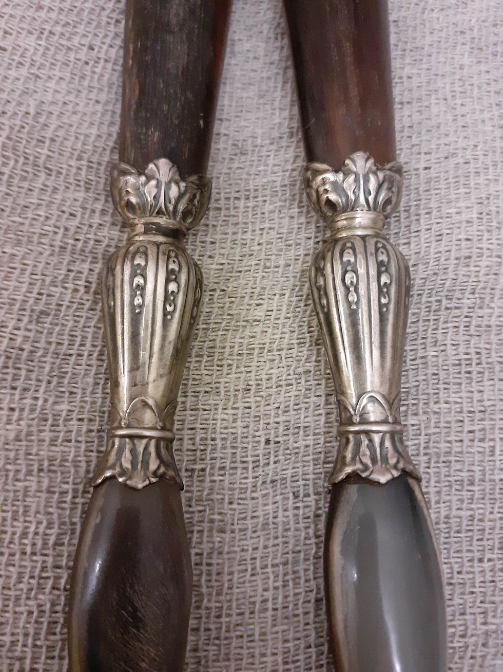 Thumbnail: Horn salad servers