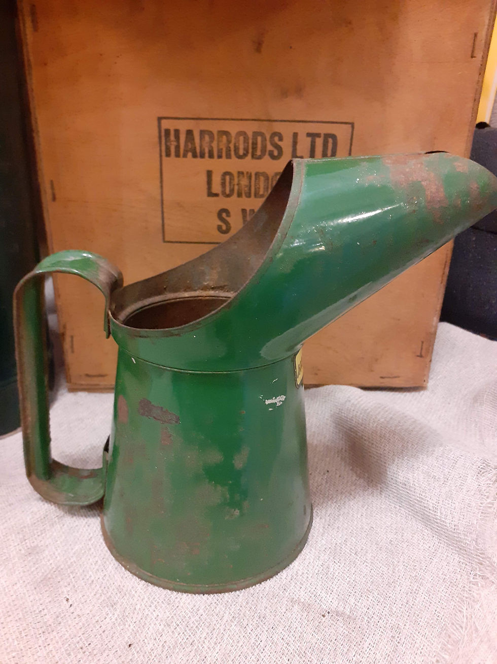 Thumbnail: Vintage Halfords oil can - 17cm