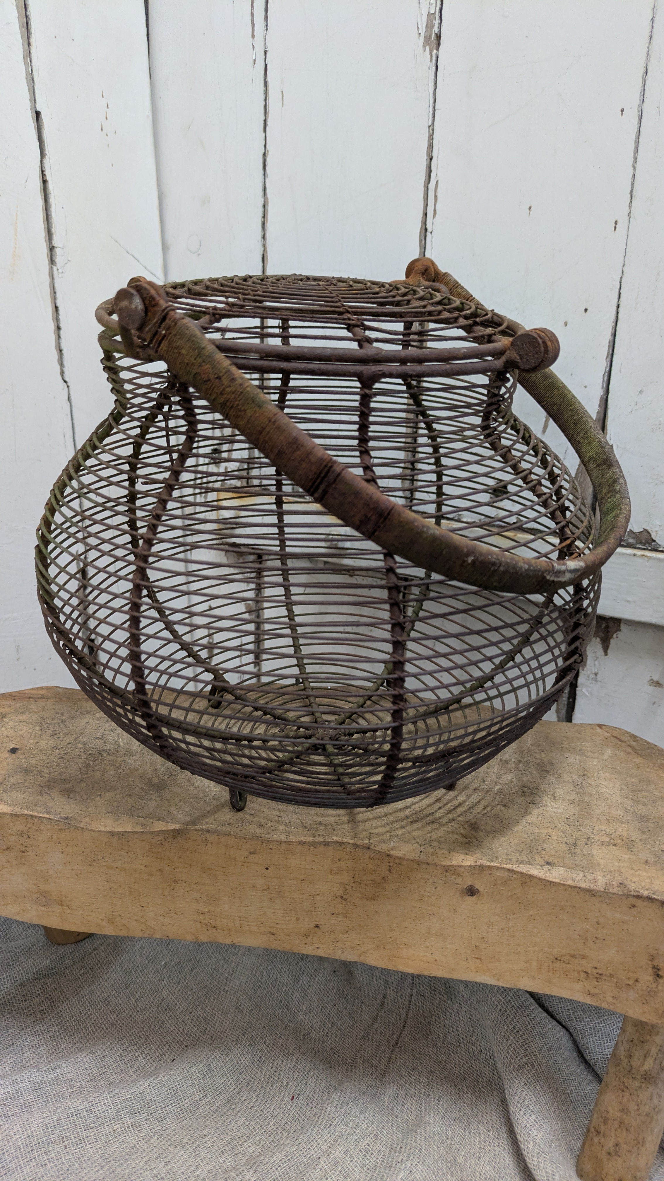 French egg basket