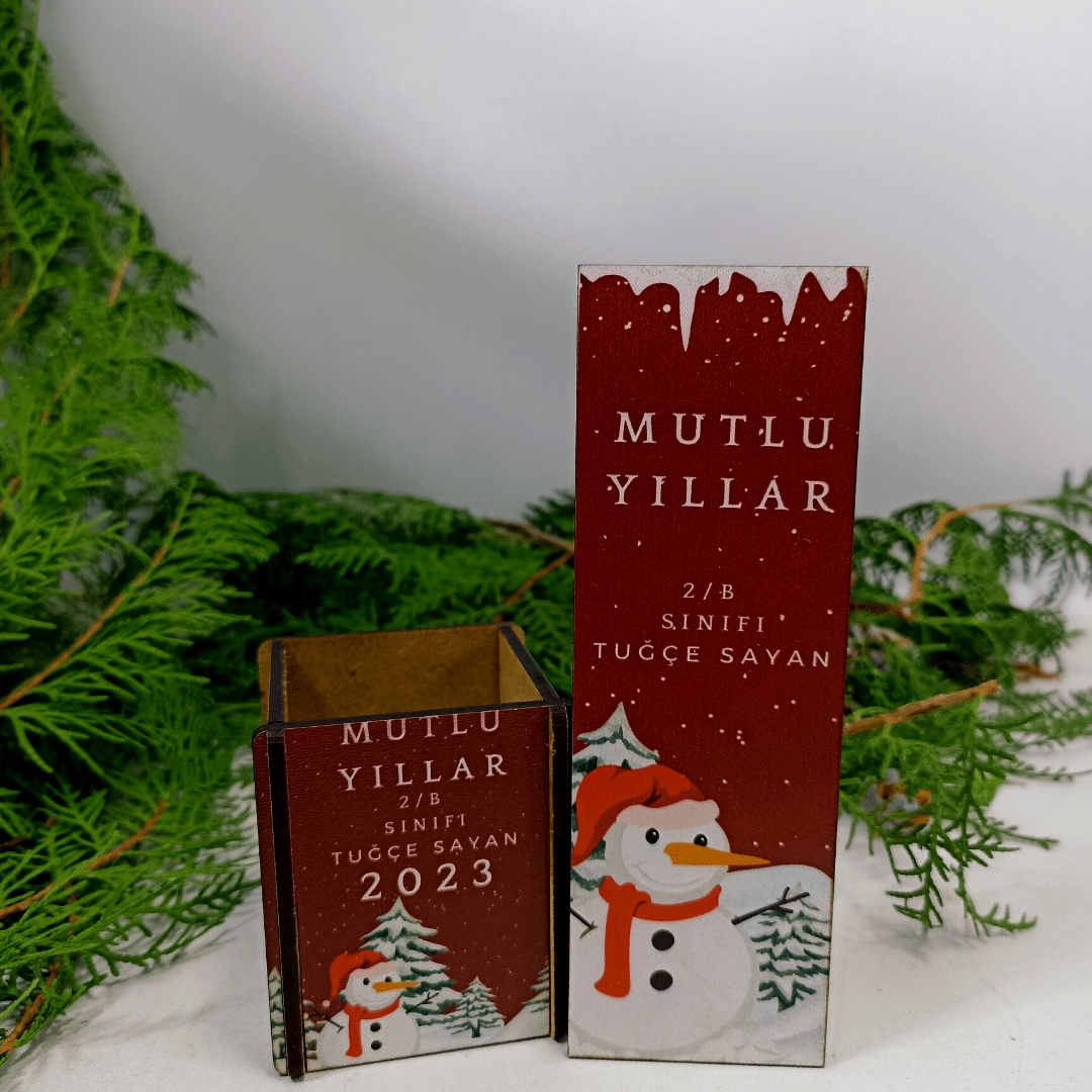 Hediye Seti - Yeni Yıla Özel Kalemlik ve Kitap Ayracı