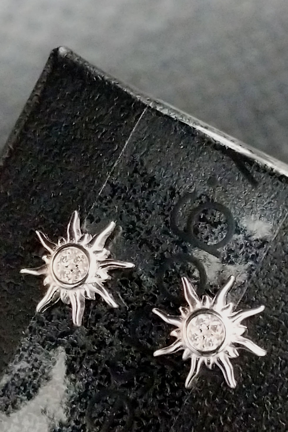 Miniatura: Tiny CZ Celestial Star Sun Stud Earrings
