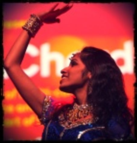 Mela Monday: Dancing toward the big day