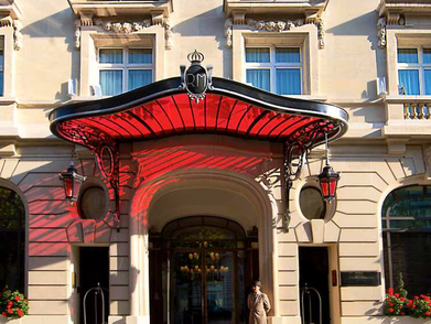 A guide to Parisian luxury: Top 8 Best Hotels in Paris
