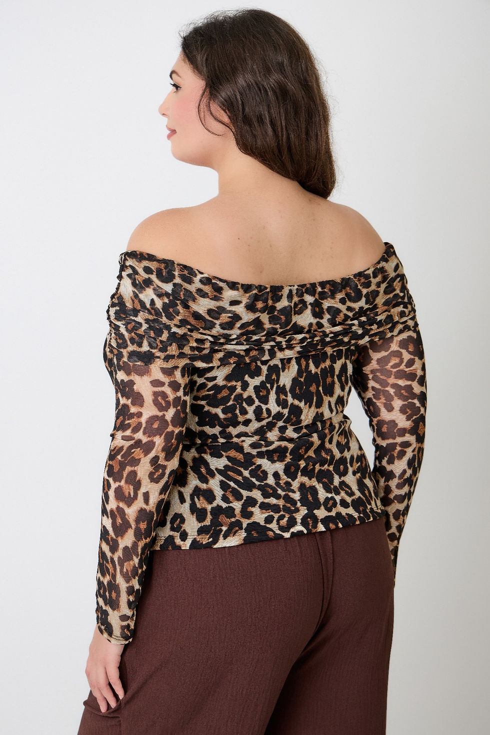 Thumbnail: Plus Size Leopard Print Off-the-shoulder Blouse