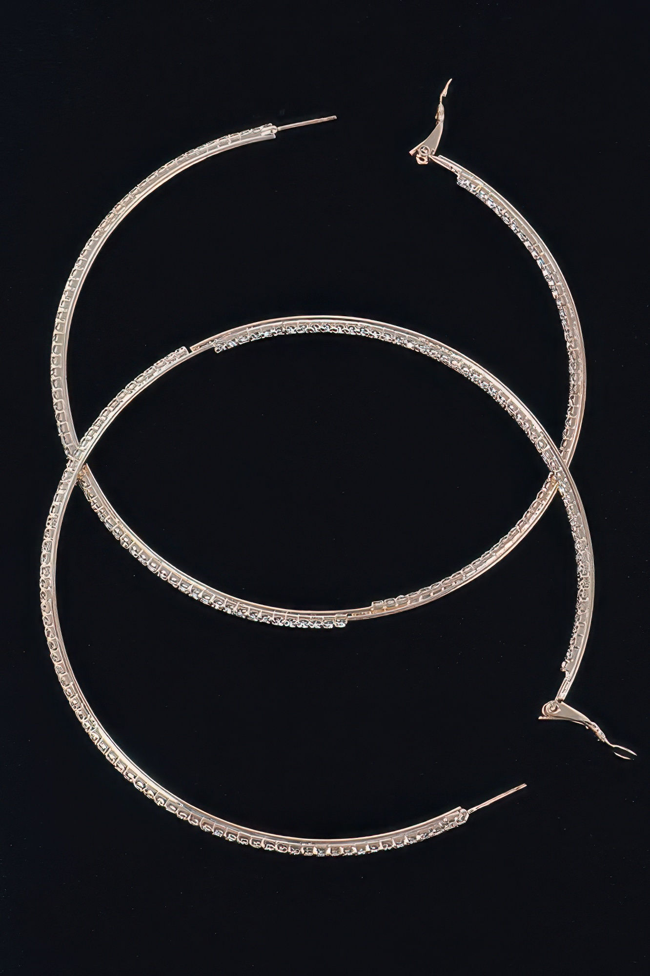 Thin Hoop Earrings With Rhinestone Details.
