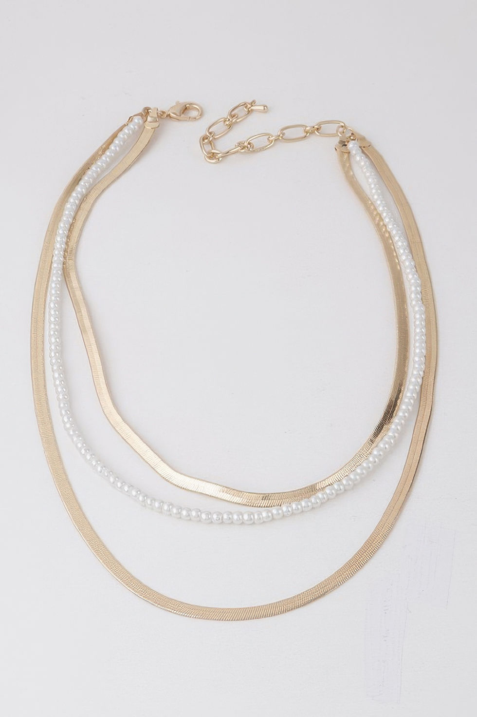 Thumbnail: Snake Chain N Pearl Necklace 