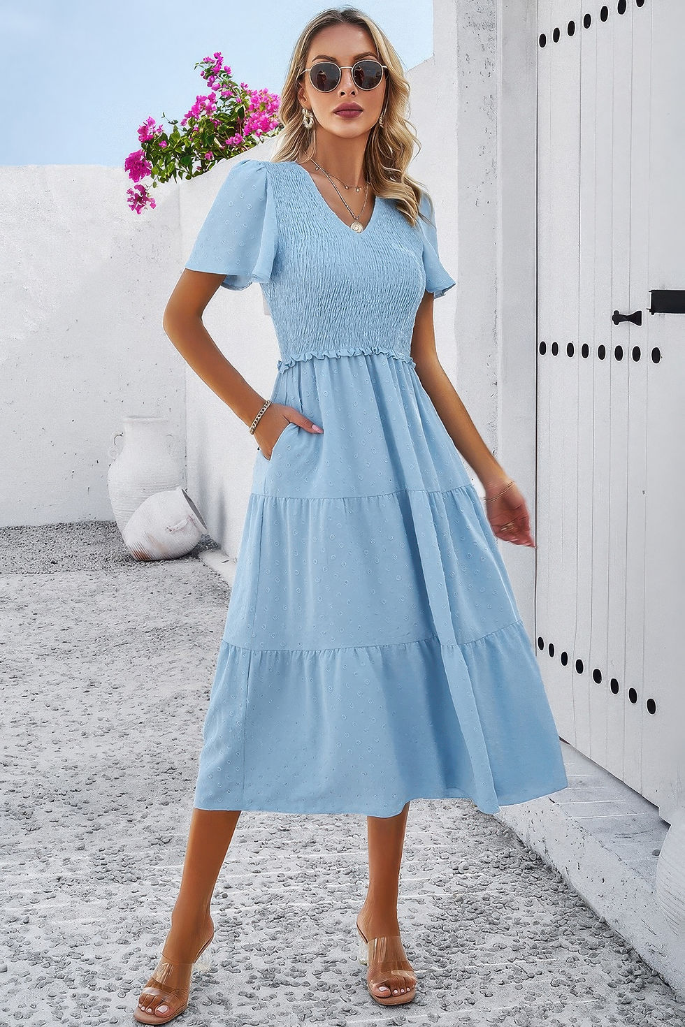 Thumbnail: Elegant Ruched V Neck Short Sleeve Pleated Dress