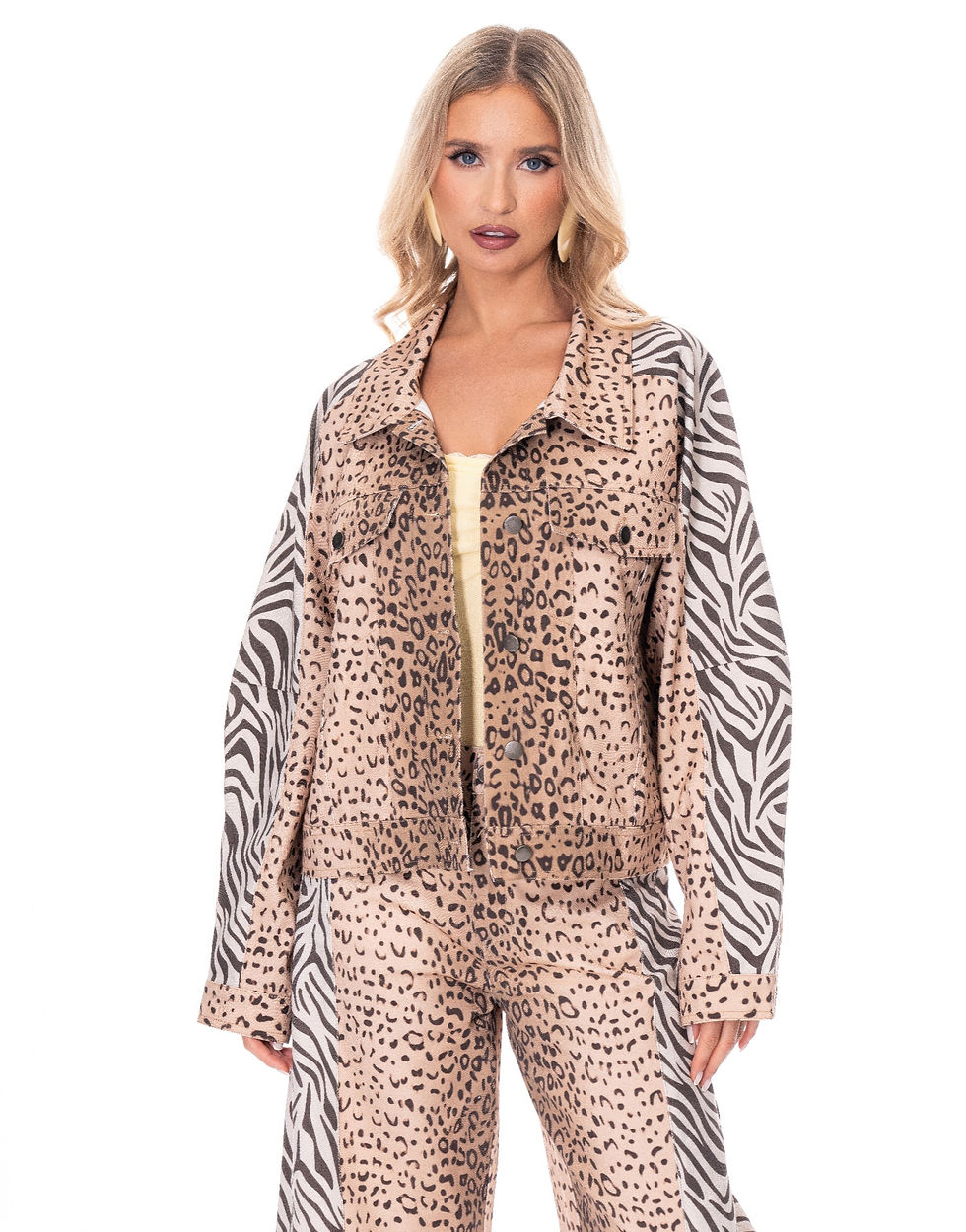 Thumbnail: Cheetah Print Jacket      