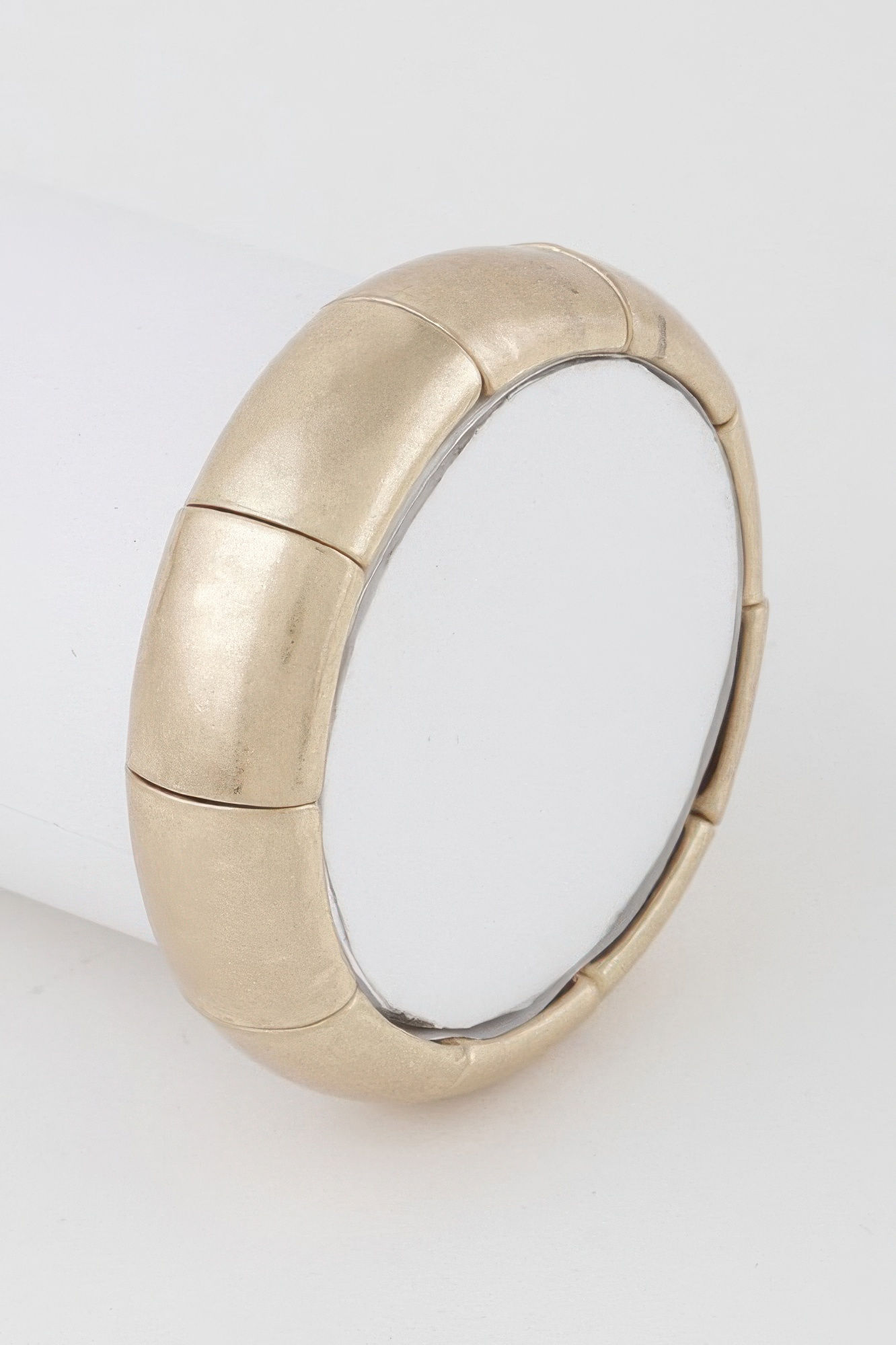 Roly Poly Shell Bracelet