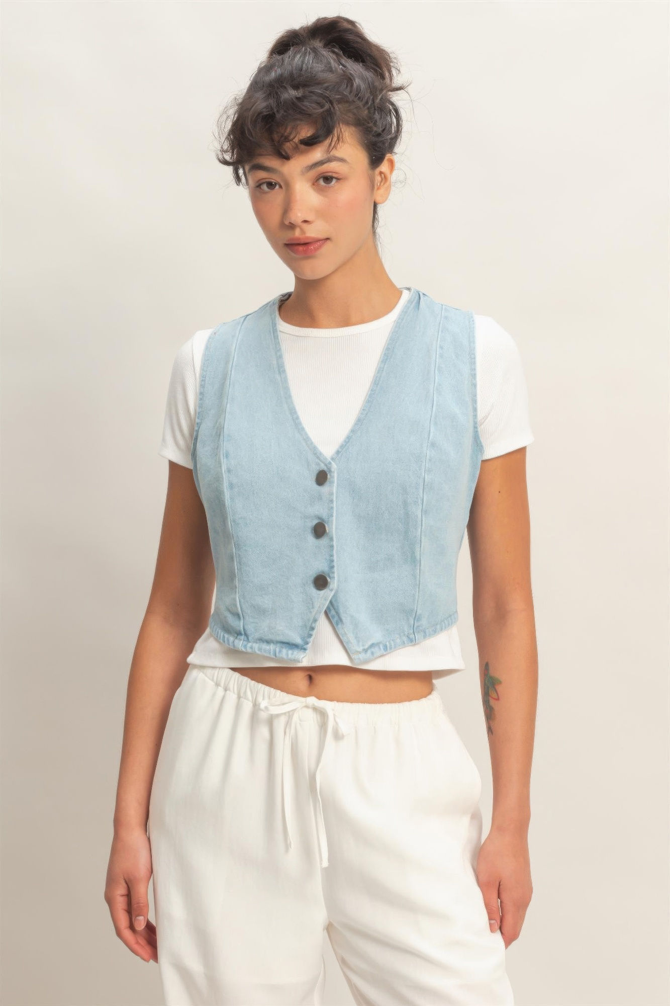 V-neck Sleeveless Denim Vest