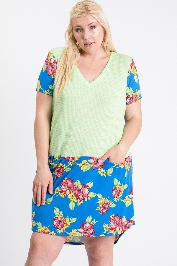 Thumbnail: Short Sleeve Floral Blocked Midi Dress With Front Pocket