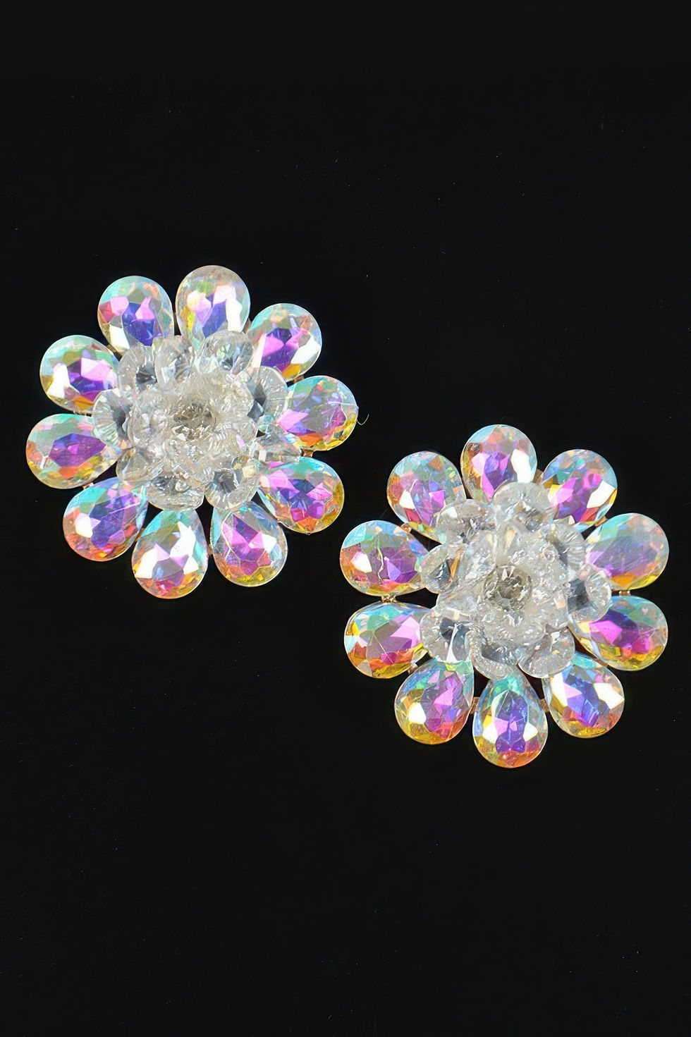 Thumbnail: Rhinestone Studded Earring 