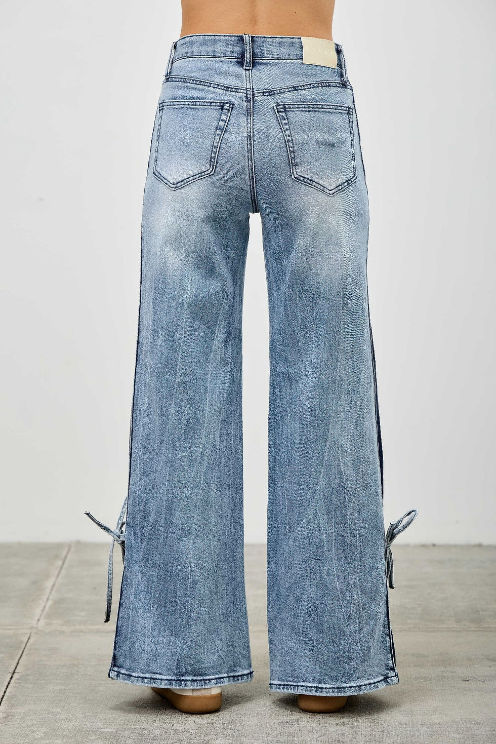 Thumbnail: Mid Rise Contrast Wide Leg With Tie    