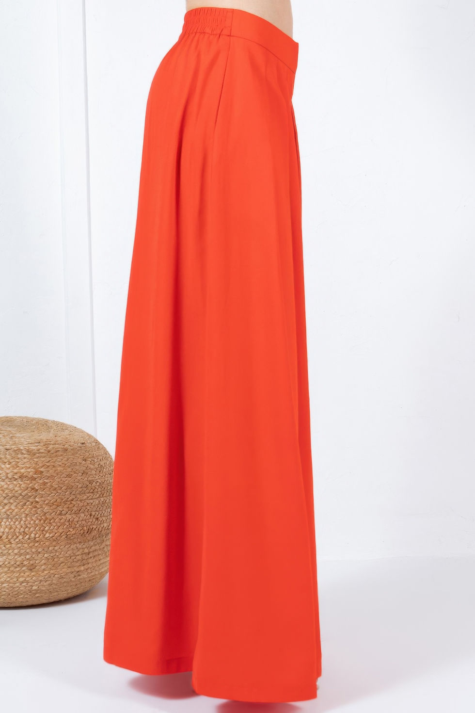 Thumbnail: Large Hem Wide Leg Pleated Solid Pants