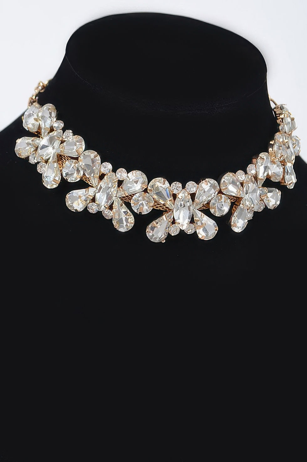 Thumbnail: Ab Stone Earring And Necklace Set