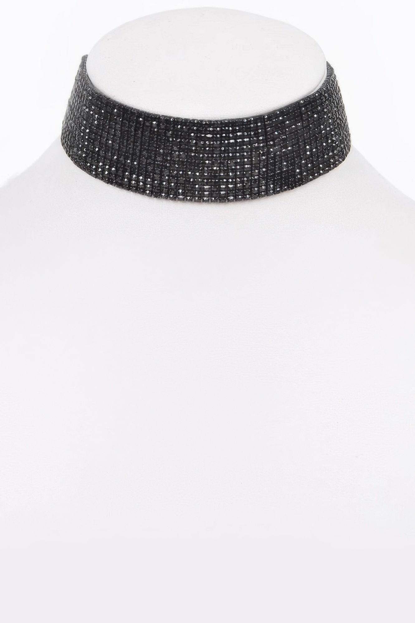 Round Rhinestone Choker Necklace