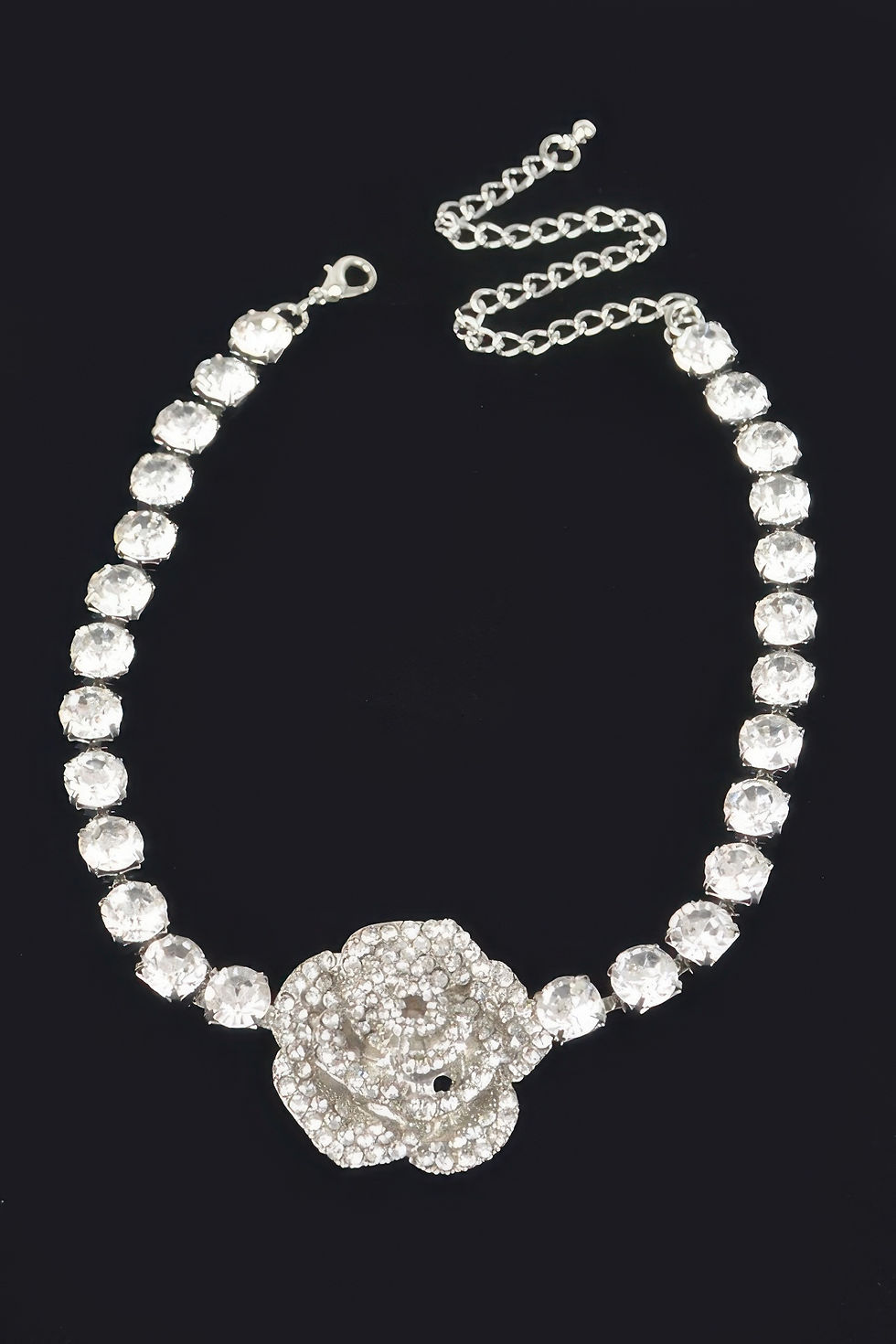 Thumbnail: Rhinestone Flower Choker
