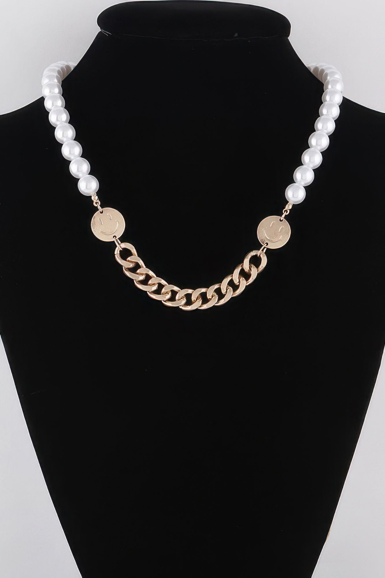 Two Toned Pearl N Bead Necklace
