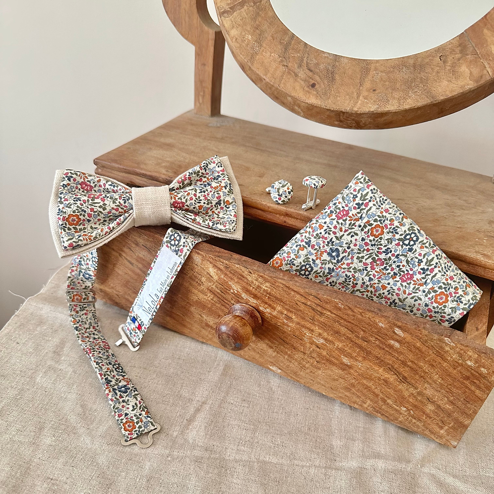 Miniature : noeud papillon et carré de poche