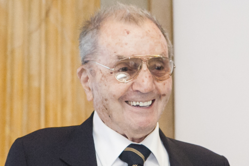 Jean Valenti by AIS