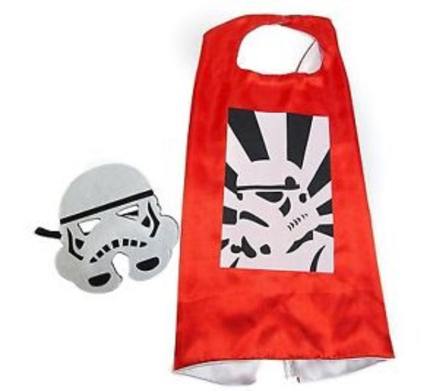 Storm trooper from Star Wars Cape and Mask set