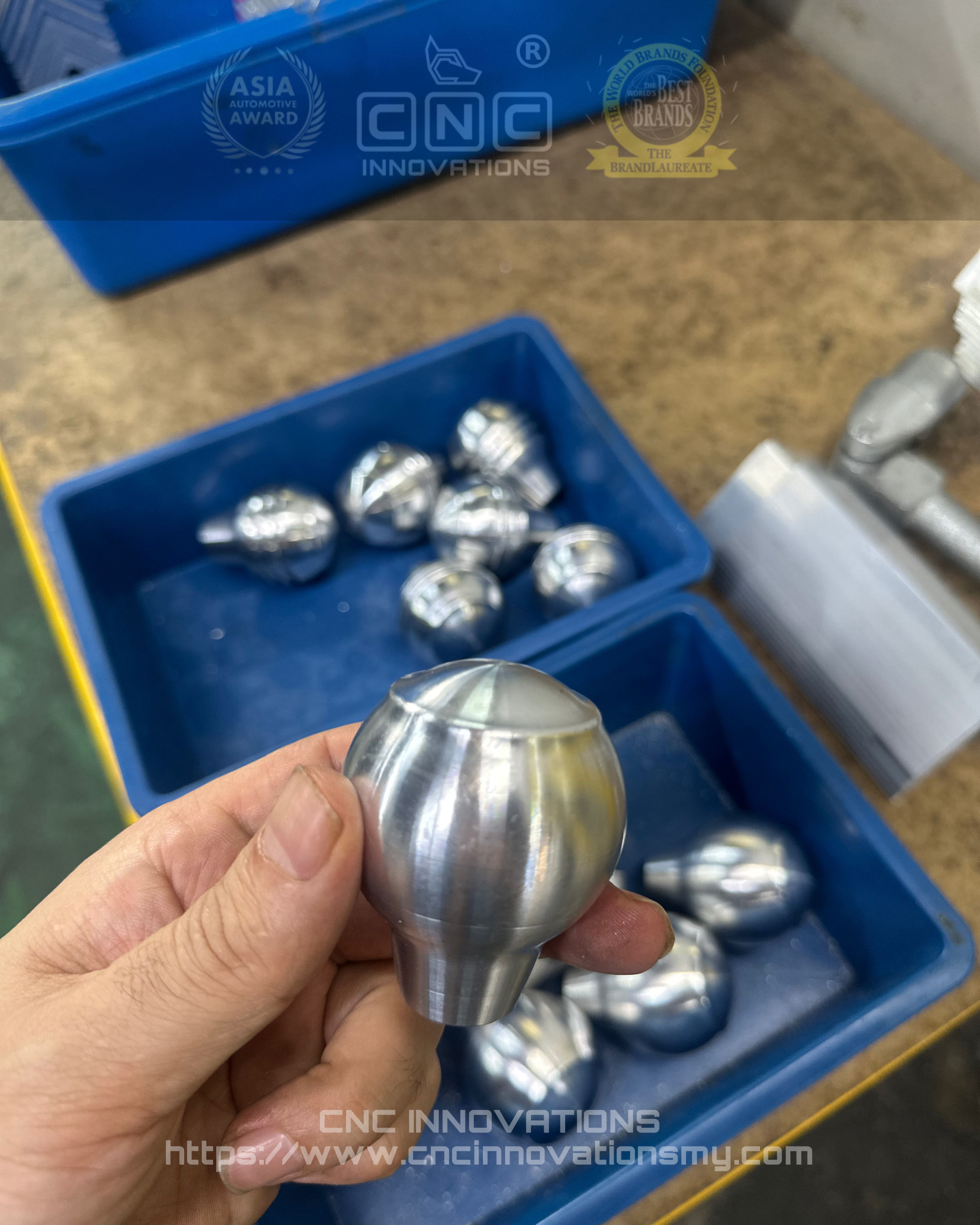 BILLET CNC SMOOTH GEAR KNOB