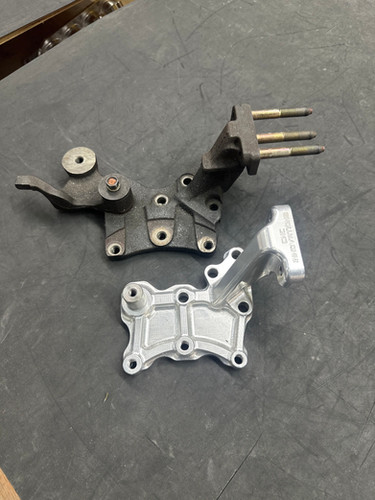 MITSUBISHI 4G63 EVO 7, 8, 9 BILLET LIGHT WEIGHT ENGINE MOUNT