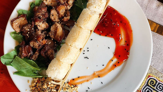 ★ 14. Grilled Local Pork with Mountain Herbs & Bamboo rice