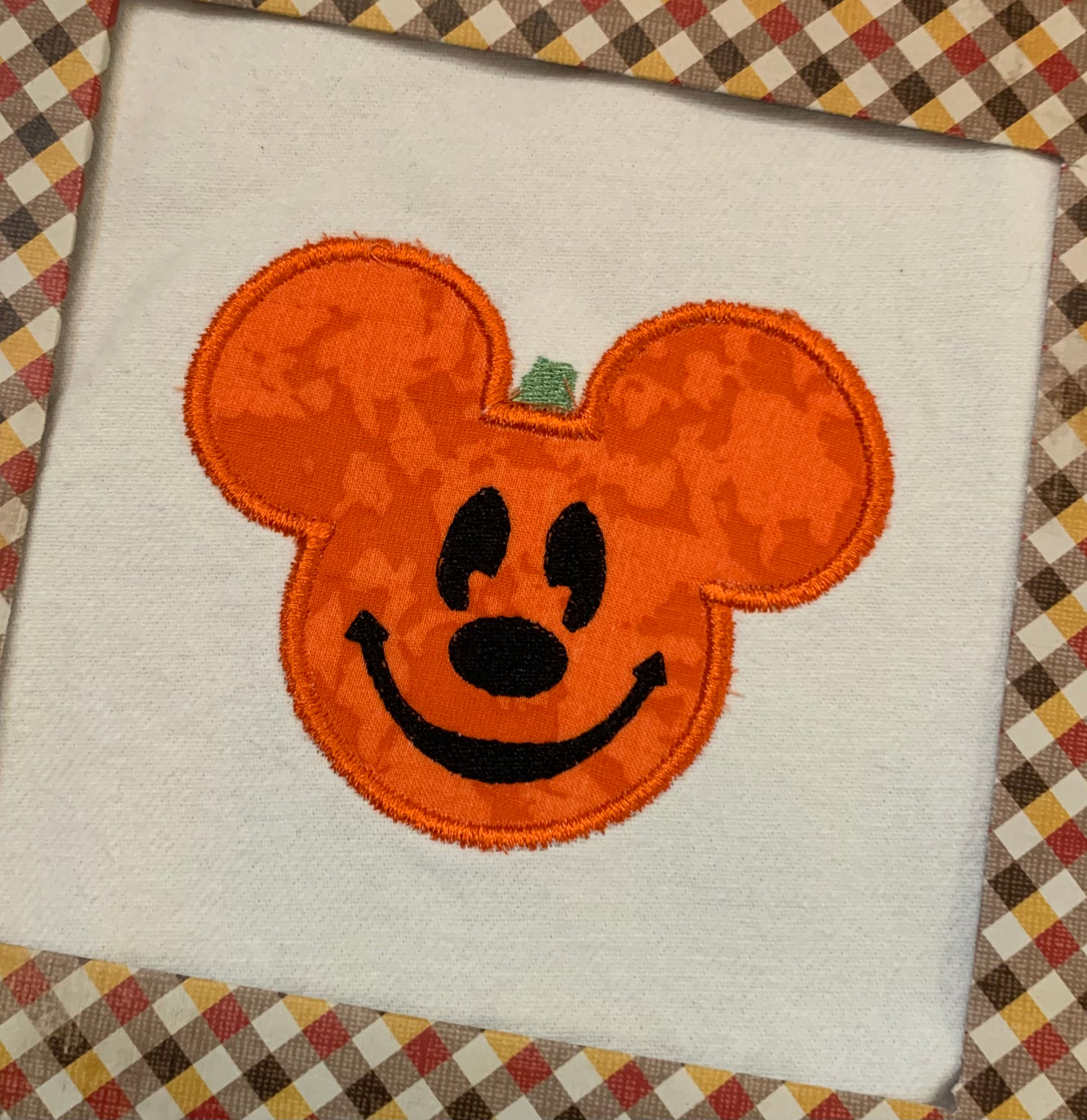 Mr. Mouse Pumpkin Applique Design