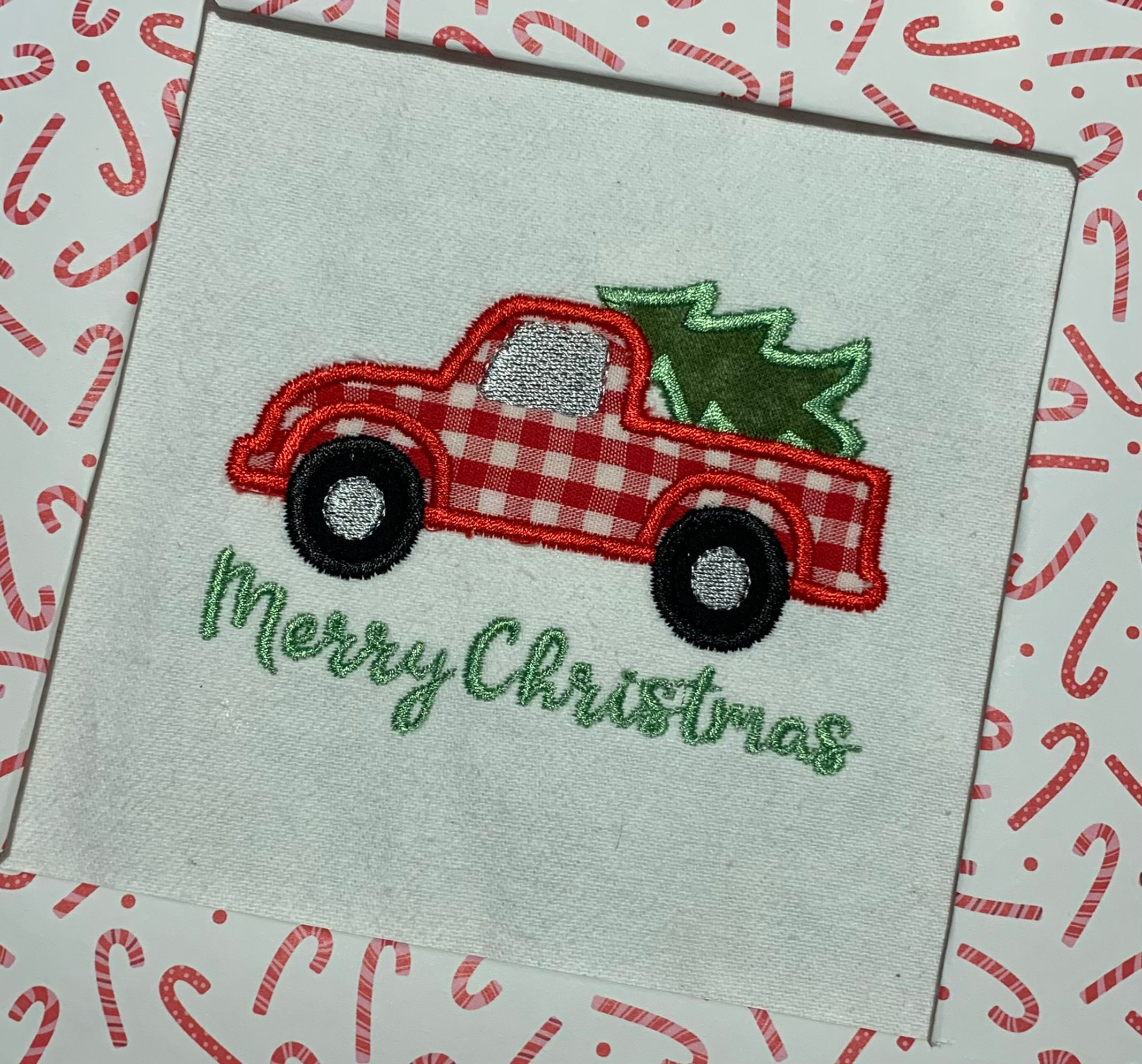 christmas Truck with tree applique design