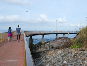 Reforço do passeio marítimo da Praia Formosa – Socorridos.