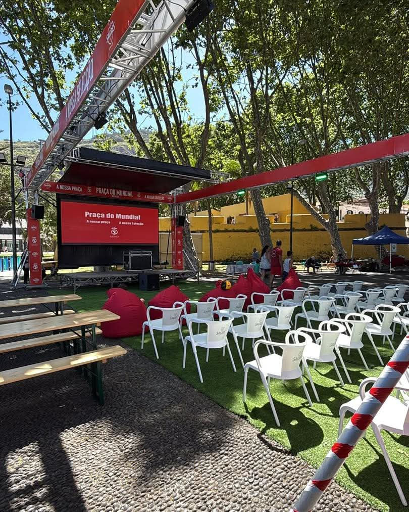 Machico monta praça do Mundial para dinamizar comércio