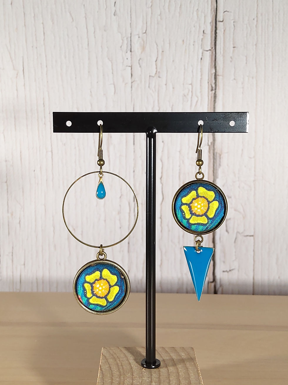 Boucles d'oreilles "les dissociées"