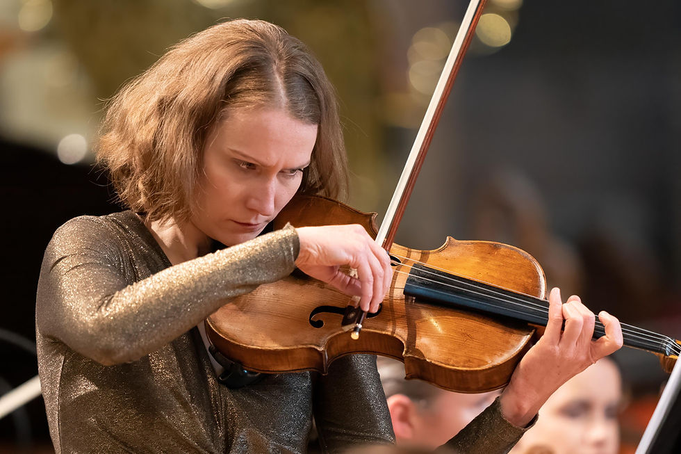 Rosalind Ventris in Great Malvern Priory in the Elgar Festival 2025
