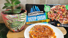 Chicago Town Deep Dish Cheezeburger Pizzas Review