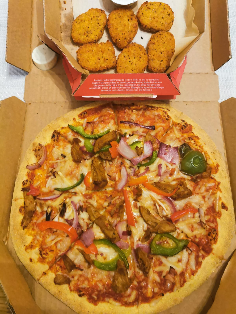 Domino's Chick-Ain't Pizza with Domino's vegan nuggets