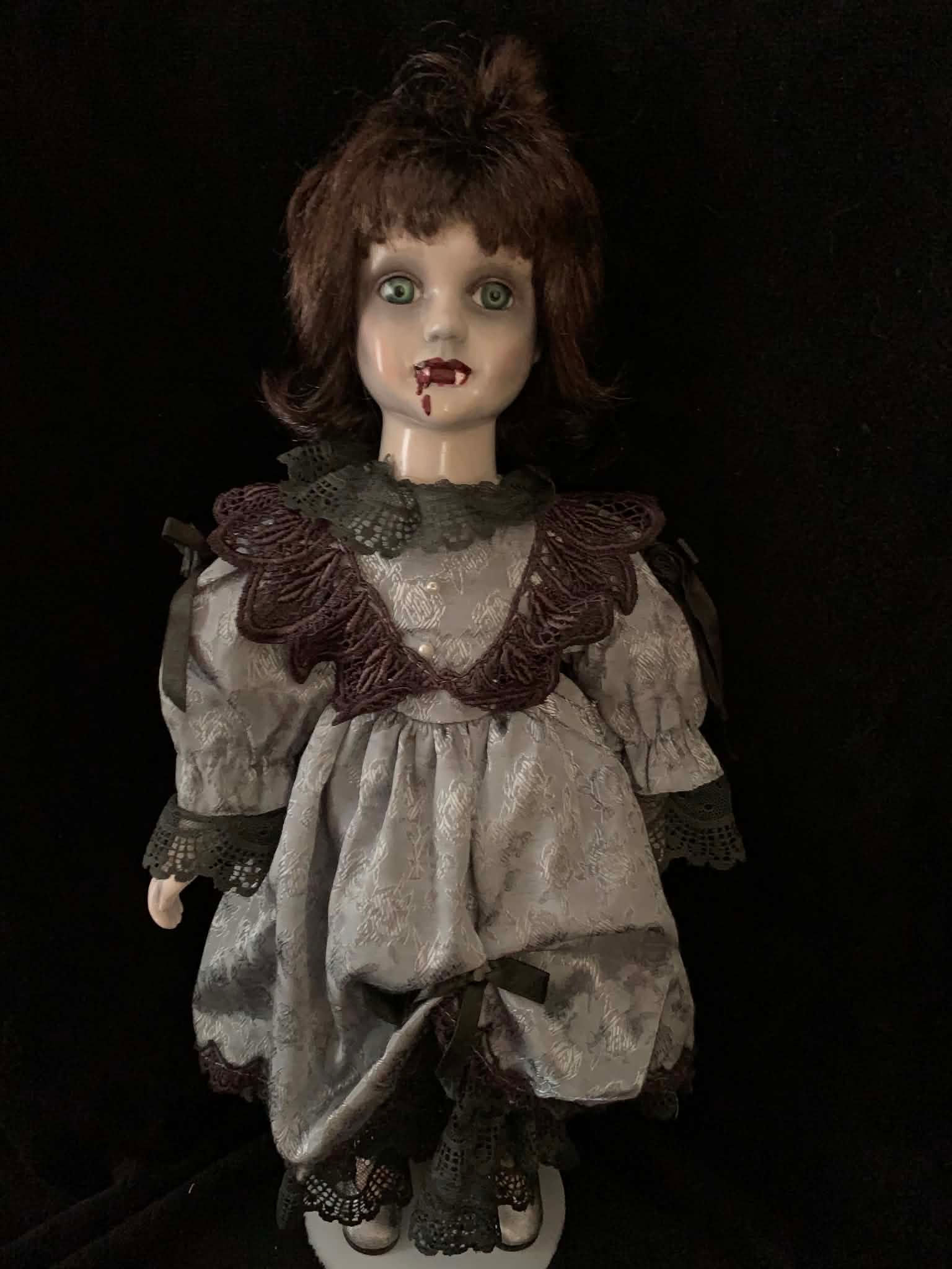 Kymz Kydz Afterlife Doll Vampira