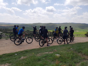 טיול אופניים מאורגן – חוויה בהתאמה אישית