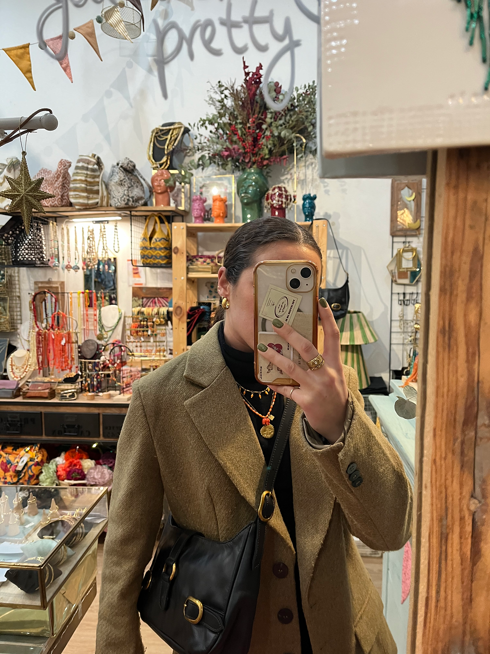 Miniatura: BOLSO NEGRO HEBILLAS