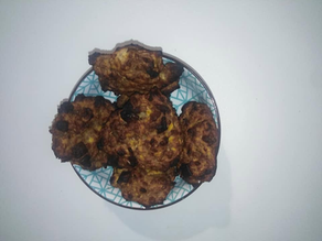 Galletas de avena, chocolate y plátano de Canarias en robot de cocina