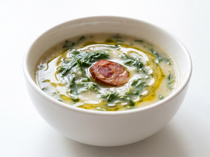 Caldo verde portugués