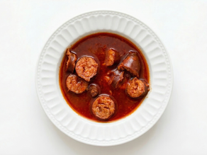 Chorizos a la sidra