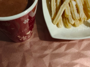 Chocolate con churros en Mambo y Cecofry