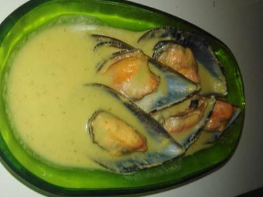 Mejillones en salsa verde en robot de cocina