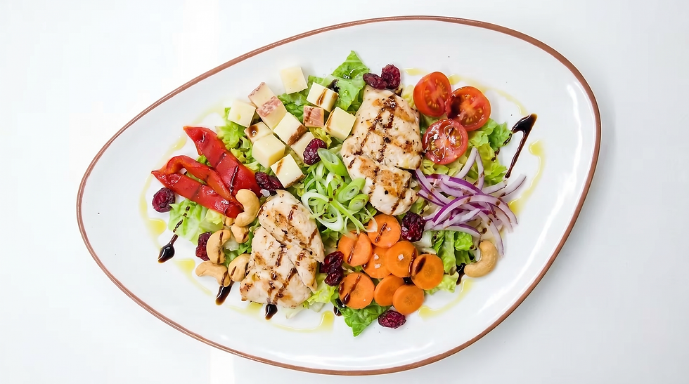 Ensalada de pollo y anacardos