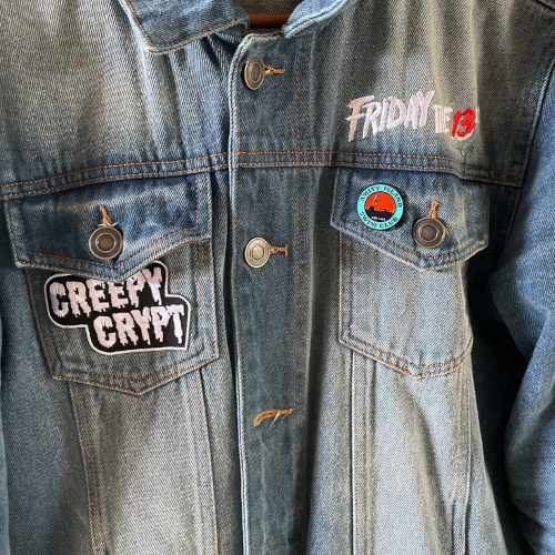 Miniaturbild: Creepy Crypt Aufnäher