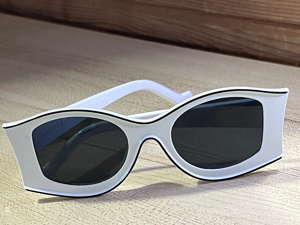 Thumbnail: Exquisite Sun Blockers