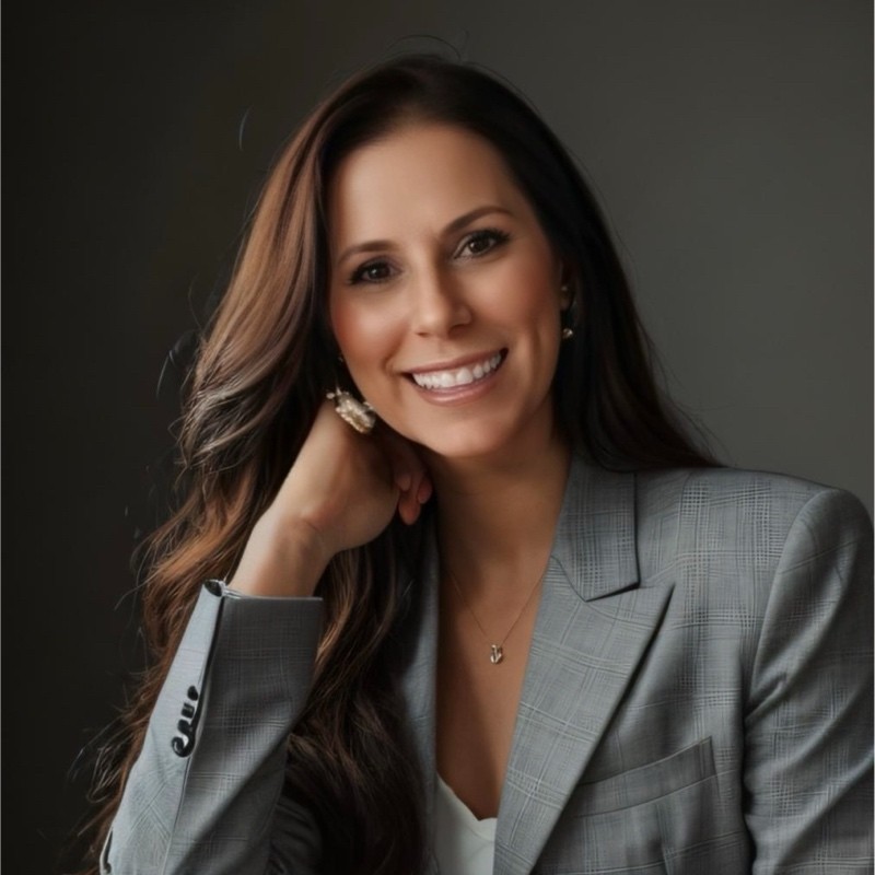 Dr. Andrea Holzner